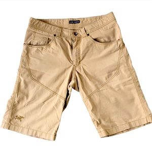 ARC’TERYX Men’s Hiking Shorts Size 32 (W34xL12)